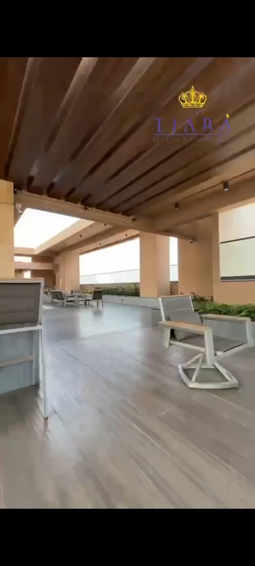 4 BHK Vraj Tiara, Worli - Photo 1