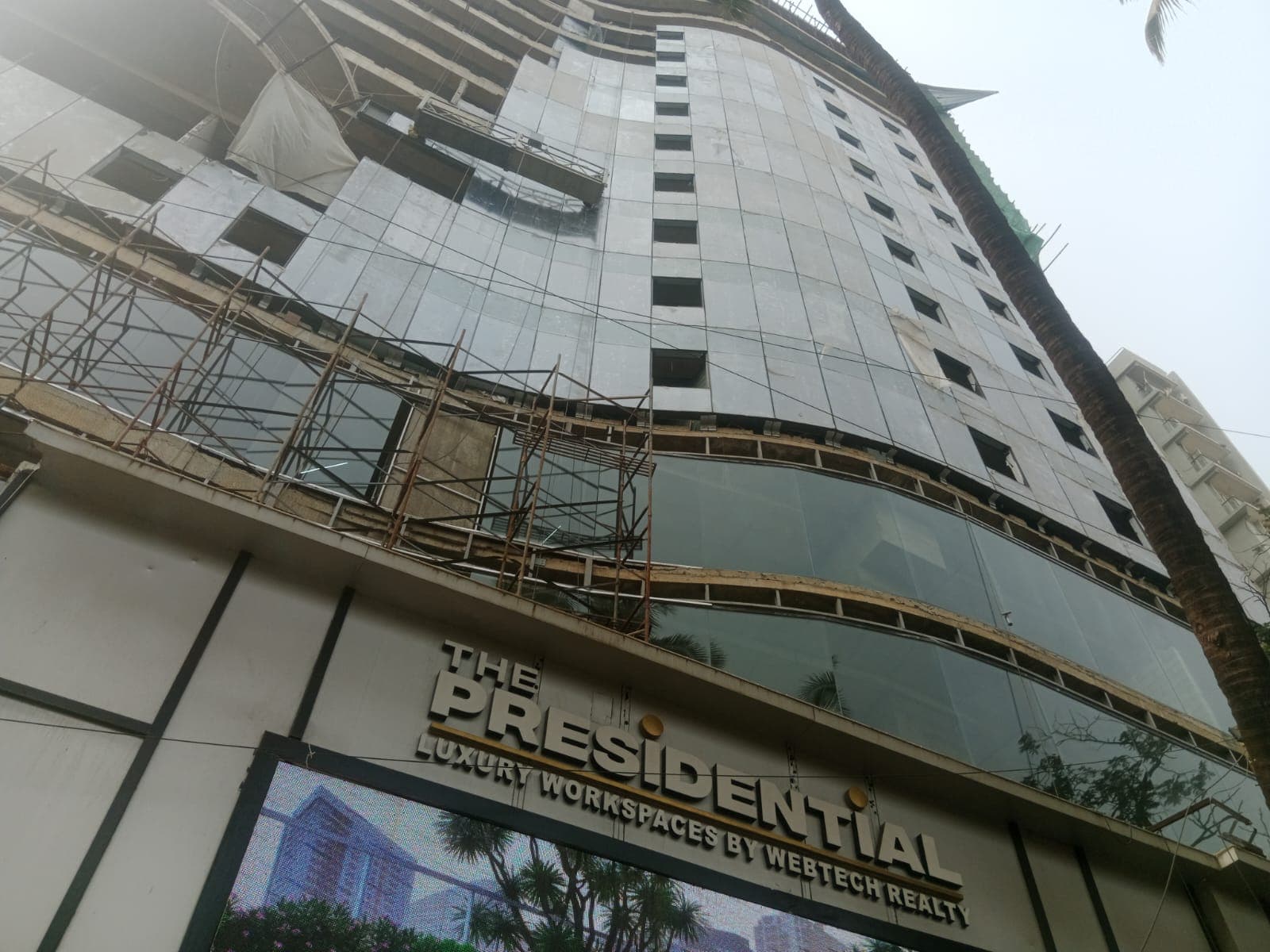 THE PRESIDENTIAL, Bandra West photo 5