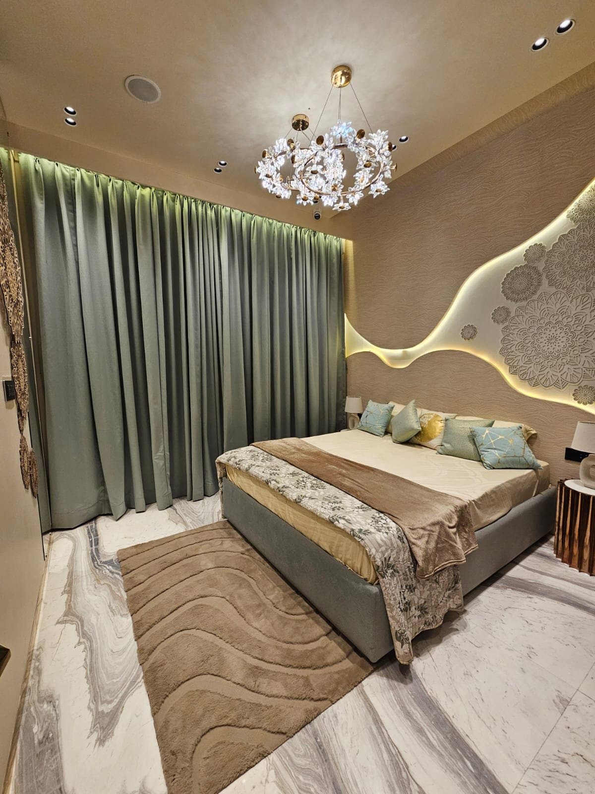 2 BHK CLAREMONT by Origin, Goregaon East - Photo 1