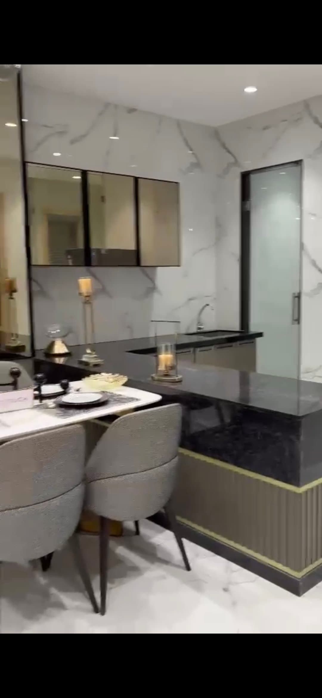 2 BHK Ruparel WestSky, Kandivali West, Mumbai - Photo 1