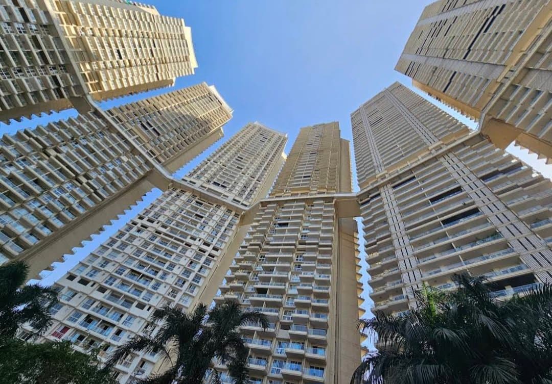 2 BHK L&T Crescent Bay, Parel, South Mumbai - Photo 1