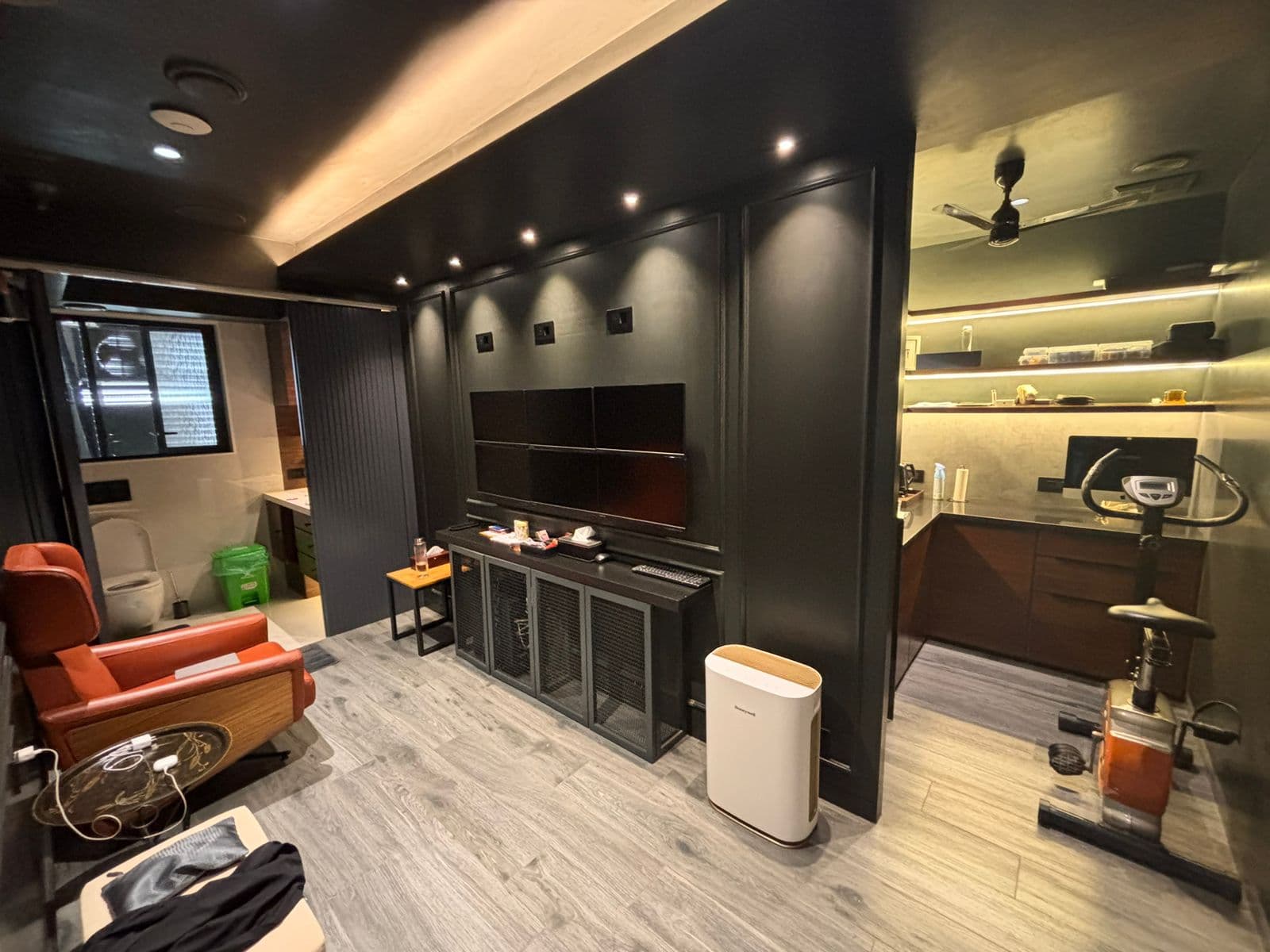 3 BHK Indiabulls Sky, Lower Parel, 32 Cr
