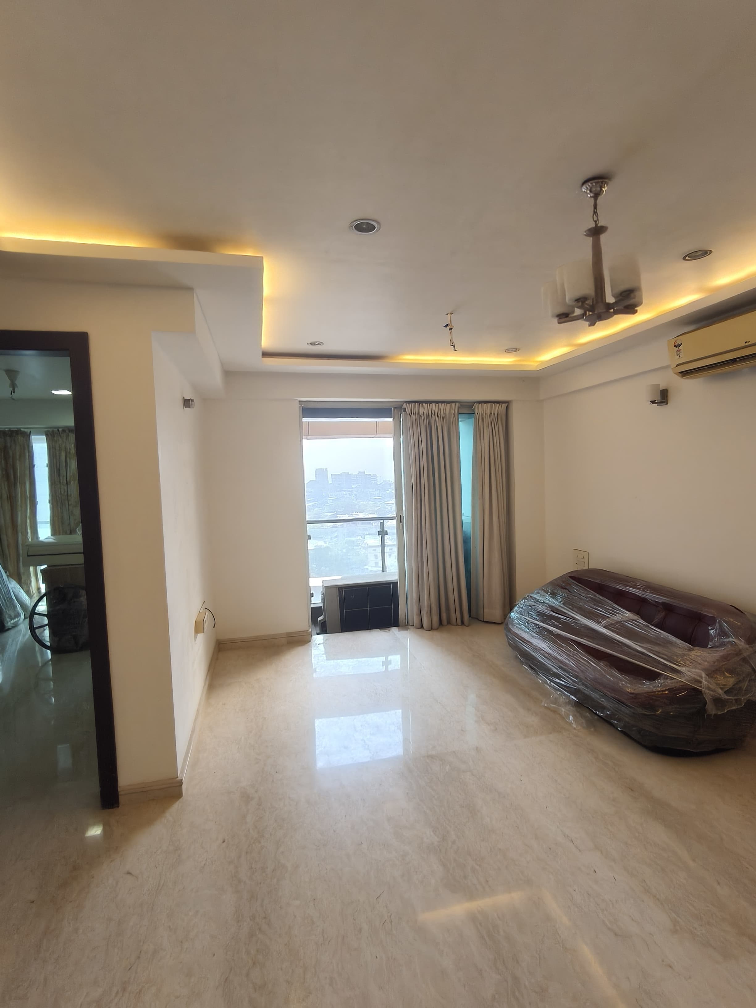 2 BHK Raheja Atlantis, Worli - Photo 1