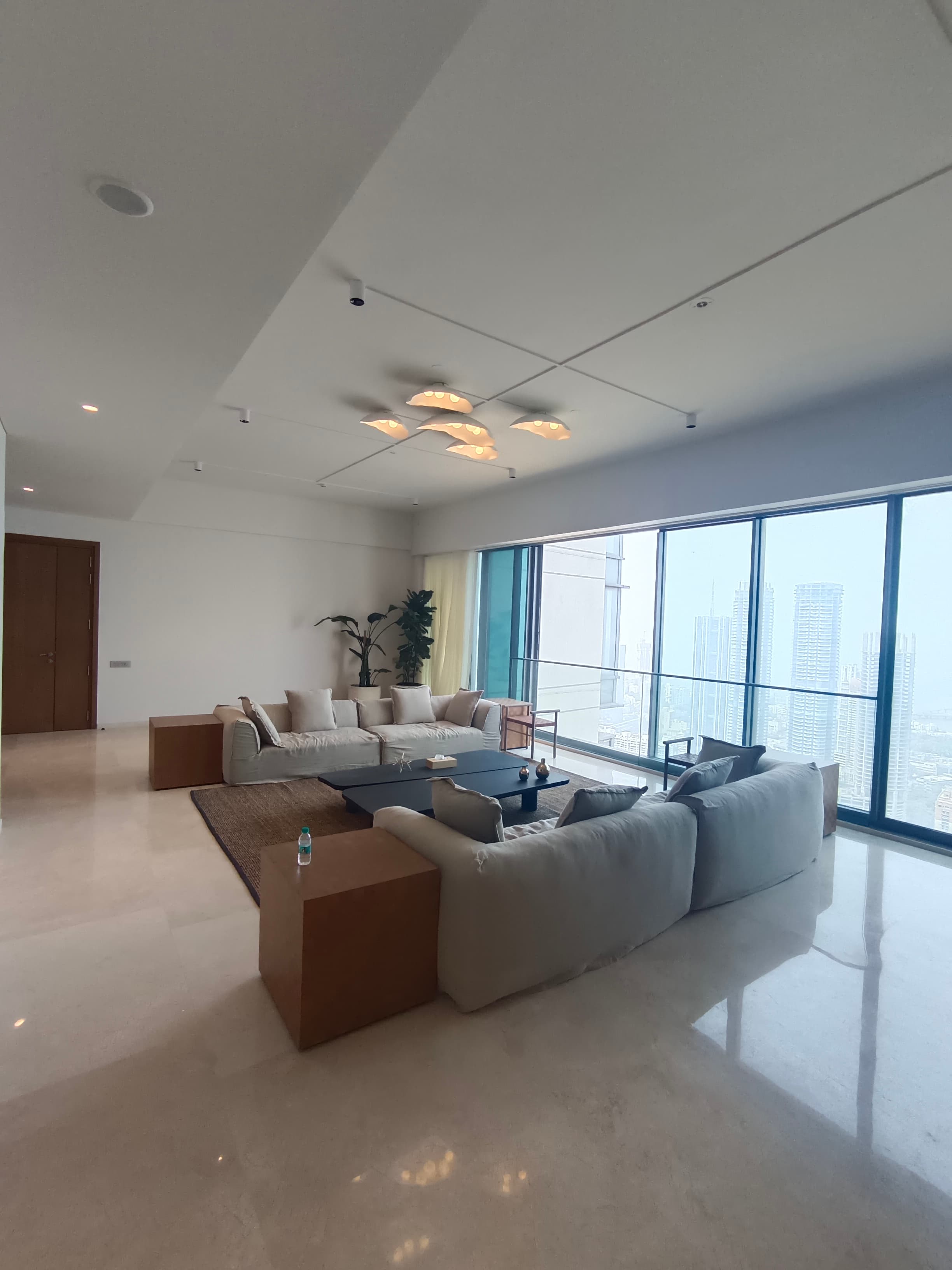 Rustomjee Crown - Photo 1