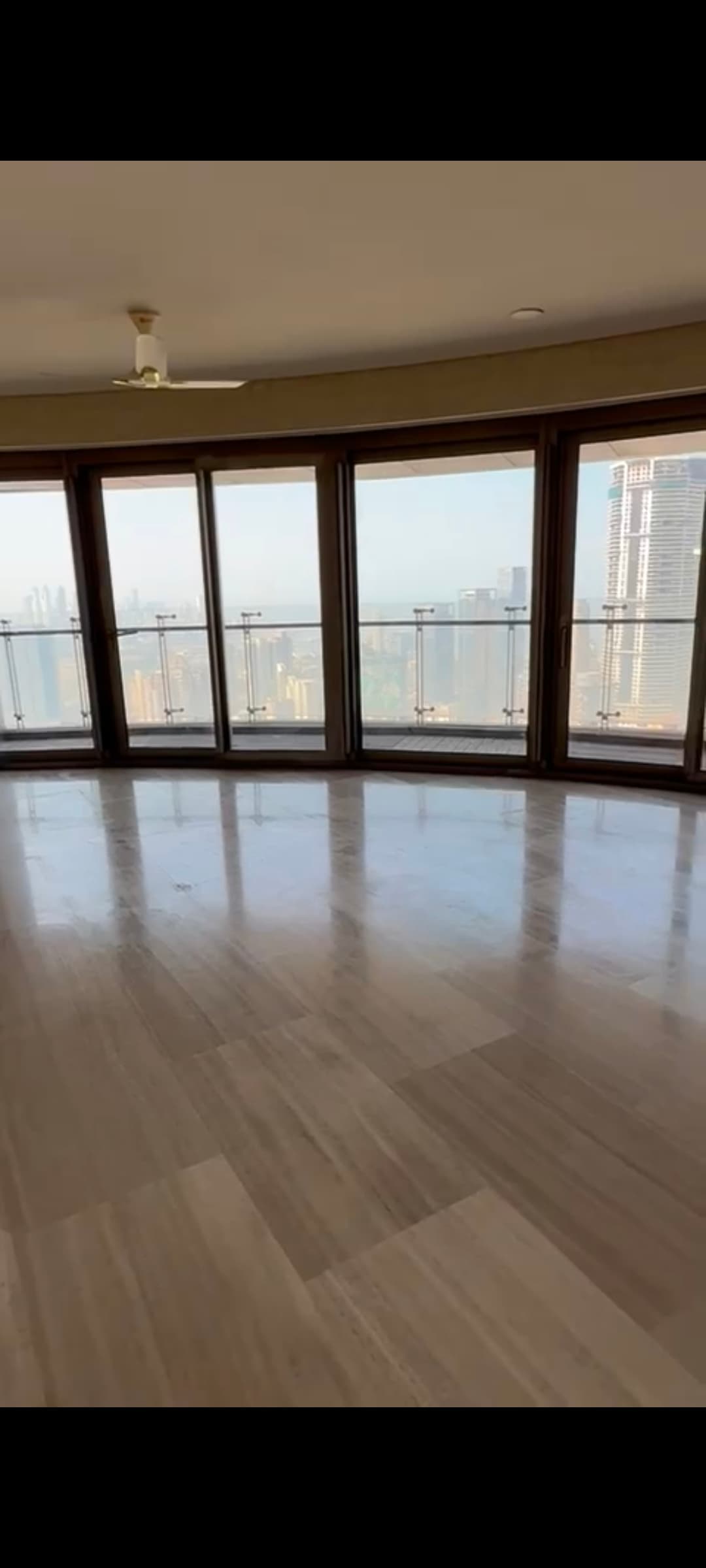 4 BHK Lodha World One, Lower Parel - Photo 1