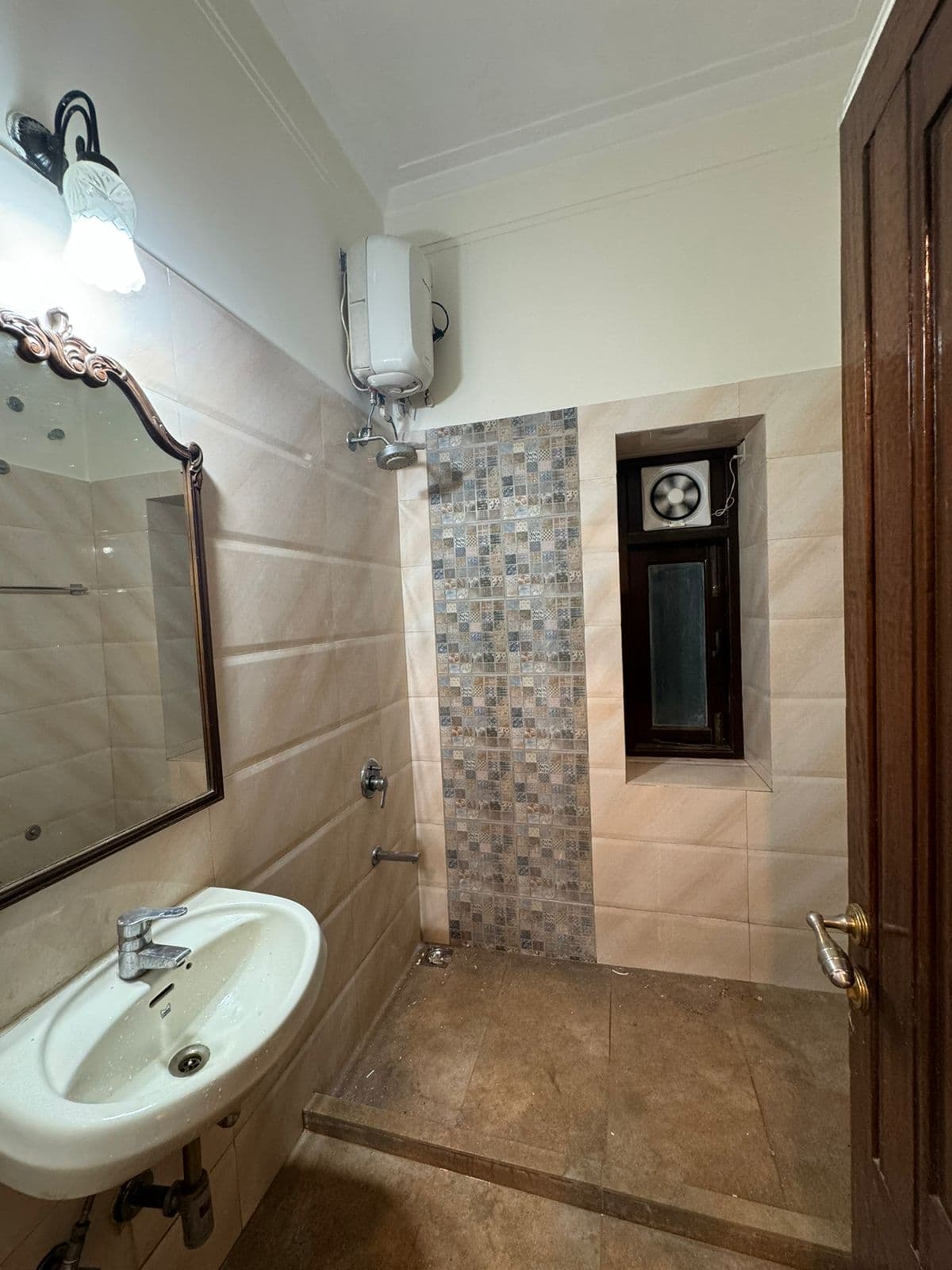 Marlboro House, Tardeo photo 2